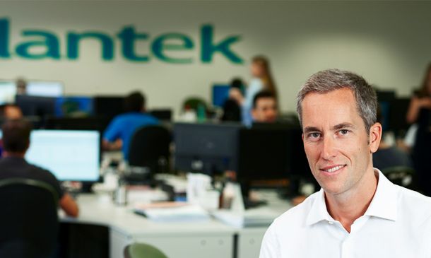 Lantek exceeds the quality requirements of the medical and surgical sector