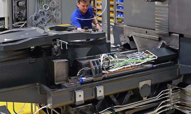 New flow line for machining centre production at Heller’s UK factory